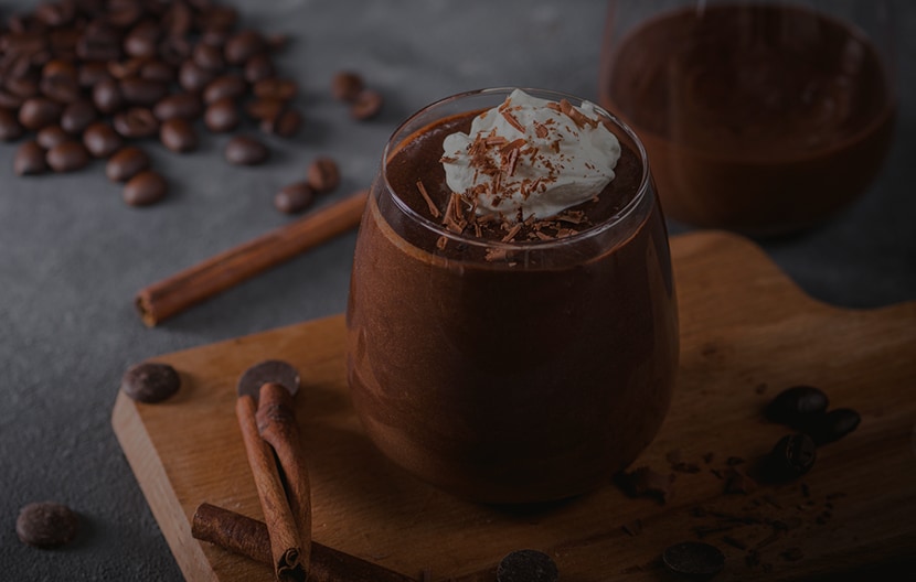 LA MOUSSE AU CHOCOLAT ET AU CAFÉ 